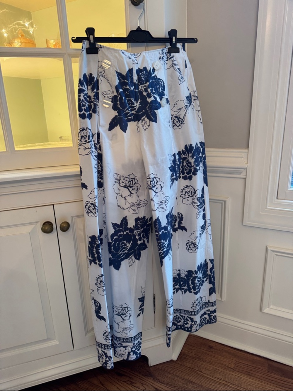 NWT Loretta Caponi Wide-Leg Cropped Floral Pants made in Italy M
